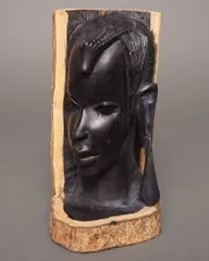 人気SALE最新作時代物　アフリカ木彫り面一対　高さ50ｃｍ　アフリカ彫刻 オブジェ