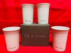 croissant　クロワッサン　カップ4客セット　 マグカップ　カフェ・ド・クロワッサン　新品未使用