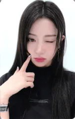 LE SSERAFIM Weverse Global YUNJIN UNFORGIVEN