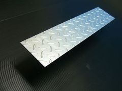 シマ板グレーチング　溝幅：9cm用　長さ：60cm　【UP09-901111】
