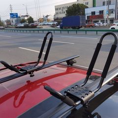 【送料無料】全車種対応 ルーフキャリア カヤックラック サーフボード固定用 工具不要 頑丈スチール製 アウトドア?マリンスポーツ対応 CS新作限定