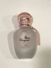 ÷【ほぼ未使用】サルヴァトーレ フェラガモ アモフェラガモパーレイ オーデパルファム　50ml【美容品】
