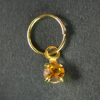 ネイルピアス トパーズ 　5010550