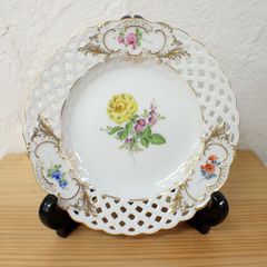 新品未使用　マイセン金縁バラ柄小皿2個セット マイセン Meissen ベーシックフラワー バラ 二つ花 透かし 飾り