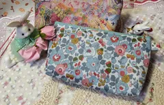 コスメポーチ「リバティプリント」ハンドメイド