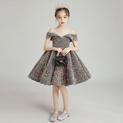 Item thumbnail for item 702079e8-32d8-4823-afd3-44dfeb3f5c58