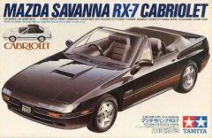 バンダイ　マツダ・サバンナRX-3 スカイライン　ケンメリ　イマイ　プラモデル バンダイ マツダ・サバンナRX-3 スカイライン ケンメリ イマイ