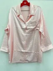 クリスチャンディオール　バスローブ❣️プラスパジャマ❣️ これは DIOR（ディオール）の女用パジャマで、家居服としても