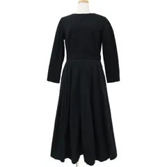 YAECA ヤエカ コットン 綿 ワンピース ドレス ミディ ひざ丈 長袖 クルーネック タック ボリューム Big Tuck Dress おしゃれ シンプル 無地 きれいめ 大人女子 ブランド 上品 ベーシック【レディース】のサムネイル