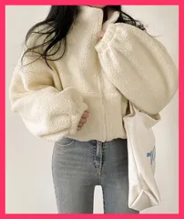 【スタッフおすすめ！】 ボアジャケット 韓国 フリースジャケット ハイネックブルゾン/ショート丈アウター/ボアコートあったか レディース ショート丈 ボアブルゾン  おすすめ おしゃれ　かわいい　人気 2YIGULI-023