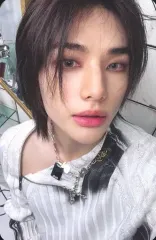 【中古】コレクションカード(男性) Stray Kids/Hyunjin(ヒョンジン)/裏面手/CD「樂-STAR (ROCK-STAR)」(通常盤/限定盤)封入フォトカード