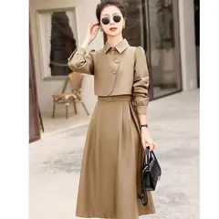 フランス風　大判ボタン　ベスト付き フレアワンピース