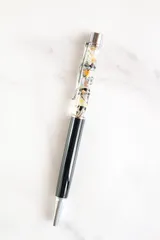 【オシャレで滑らかな書き心地！】ハーバリウムボールペン 黒 白 花 ドライフラワー プリザーブドフラワー  可愛い キレイ プレゼント お祝い 記念日 ご褒美 デスク ワーク 仕事 ビジネス 学校 勉強