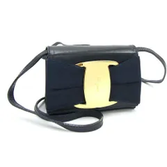  フェラガモ ショルダーバッグ ヴァラ AQ216164