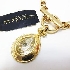 ヴィンテージ タグ付き BIJOUX GIVENCHY ジバンシー ネックレス ロゴ ティアドロップ しずく型 チェーン ペンダント ゴールドカラー アクセアリー レディース E089LF