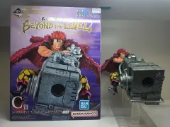 D賞ユータスキャプテンキッド、C賞ロロノアゾロ　アクリルスタンドセット Amazon.co.jp: ワンピ ース一番くじ BEYOND THE LEVEL C賞