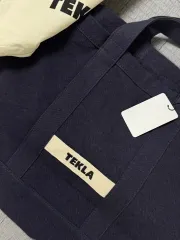 2025年最新】tekla バッグの人気アイテム - メルカリ