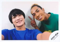 【中古】生写真(ジャニーズ) 美 少年・Aぇ! group/浮所飛貴・草間リチャード敬太/横型・バストアップ/「ALL Johnnys’ Jr. 2023 わっしょいCAMP! in Dome」セルフィー/公式生写真