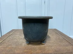 植木鉢　蘭鉢　黒　釉　小品盆栽　寄せ植え　多肉植物　観葉植物　山野草　草花　花　雑木　盆栽　園芸　ガーデニング　三つ足　鉢　陶器鉢