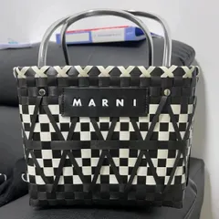 2024年最新】marni バッグの人気アイテム - メルカリ