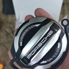 ポルシェ 純正【新品未使用】フューエルキャップ アルミ調 給油口 911