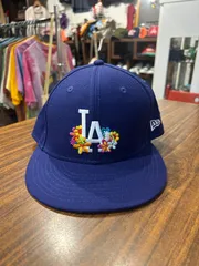 ニューエラ  NEWERA  9FIFTY ベースボールキャップ スナップバック サイズ S/M MLB ドジャース 花刺繍 A-1436
