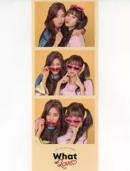 【中古】シール・ステッカー ジヒョ＆モモ(TWICE) ステッカー 「CD What is Love? 韓国盤」 封入特典