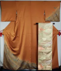 着物セット 斉藤三才 付下げ訪問着・袋帯 ２点 セット 作家物 落款有り ぼかしに三才鳥模様 裄長サイズ Lサイズ 【 中古】【付下げ 付け下げ リサイクル着物 正絹 着物 入学式 結婚式 卒業式 きもの天陽】のサムネイル
