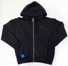 IVE show what i am グッズ ジップアップフーディー M - メルカリ
