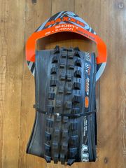 MAXXIS SHORTY 29×2.40WT