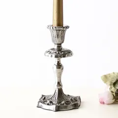 キャンドルホルダー おしゃれ キャンドルスタンド キャンドル立て ろうそく立て アンティーク調 デコラティブなアルミのキャンドルホルダー