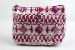 プライベートレーベル ポーチ 刺繍 小物入れ ブランド レディース ホワイト系 PRIVATE LABEL 【中古】