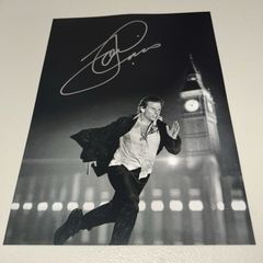 トム・クルーズ 直筆サイン「ミッション：インポッシブル／ファイナル・レコニング」スチール写真