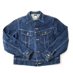 【即日発送可能です！】Lee デニムジャケット ダメージ　サイズL ライトブルー 即日発送可能です！】Lee デニムジャケット ダメージ サイズL