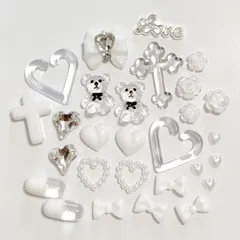 No.284　地雷系　量産型　白　ハート　リボン　ネイルパーツ