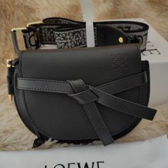 ロエベ LOEWE ショルダーバッグ