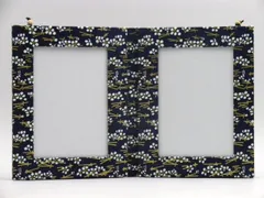 手染め友禅和紙　写真立て（Ｌ判サイズ）「松梅」紺３４２９