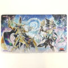 ★トレカサプライ 遊戯王OCG デュエルモンスターズ デュエルフィールド(プレイマット) 幻惑の魔術師＆幻惑の見習い魔術師 2024年1月遊☆戯☆王の日抽選景品
