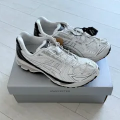 （ 245 (新品) Asics(アシックス) x UNAFFECTED（アンアフェクテッド） ゲル ゲル カヤノ 14 ギャラクシー 白