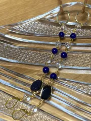 ブラックオニキスとラピスラズリと水晶のマスクネックレス