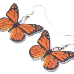 バタフライ ピアス アクリル オレンジ おしゃれ 蝶々 蝶 羽 幸運 金運 縁起物 ナチュラル ゆらゆら イベント ギフト 贈りもの 贈り物 新品