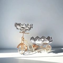 ケーキスタンド 小物入れ フルーツプレート クリスタルガラス 三輪車型 メタルフレーム付き インテリア 雑貨 エレガント おしゃれ かわいい キッチン パーティ 装飾 玄関 4-7