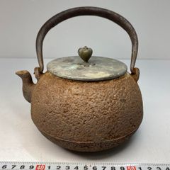 金龍堂鉄瓶 鋳鉄製 茶道具 煎茶道具 伝統工芸品、古鉄瓶 - メルカリ