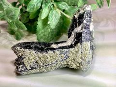 七色の夢✨　オーラ水晶　クリスタル　クラスター　原石　アクア Amazon.co.jp: 七色の夢? アクア オーラ水晶 クリスタル