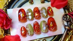 ㉚サイズオーダー🆓✨　紅葉のべっこうステンドグラスネイル 紅葉 べっこう 秋 ステンドグラス 　マグネット　シェルハンドメイド　ネイルチップ　サイズオーダー可　かわいい　秋