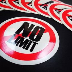 NO LIMIT - ノーリミッ ト ステッカー