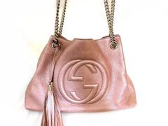 □GUCCI ショルダーバッグ □ソーホー□インターロッキングG タッセル