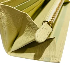 土屋鞄製造所　アイボリー　長財布　レディース