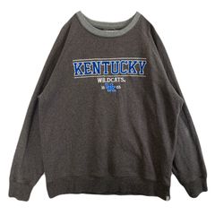 【海外規格XL】古着　bruzer　スウェットシャツ　Kentucky Wildcats　カレッジ系　刺繡ロゴ