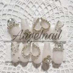 ネイルチップ　ワンホンネイル　キラキラ　量産型　地雷　韓国　オーダーネイル　フラッシュネイル　ビジュー　ハート